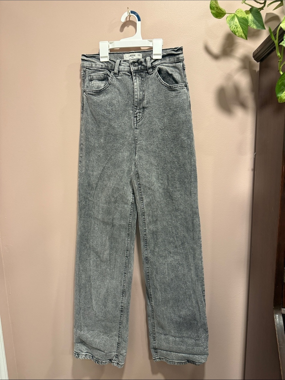 Ardene 90s High-Rise Black-Gray Jeans size 3